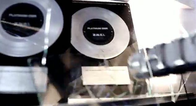  - 2ne1 - I AM THE BEST