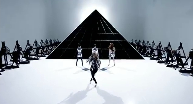  - 2ne1 - I AM THE BEST