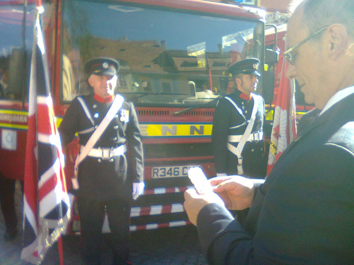 Frumusetea uniformelor britanice de ceremonie