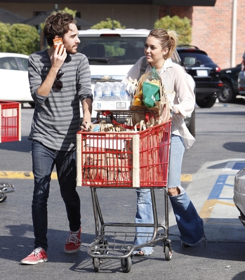 normal_6 - Shopping at Trader Joe s in Studio City 2011