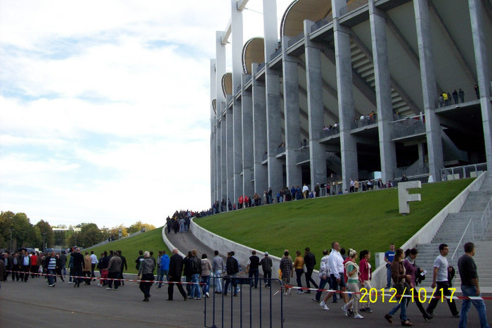 101_0289 - Din Ardeal la National Arena Bucuresti