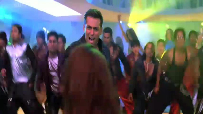 vlcsnap-00119 - Go Balle Balle