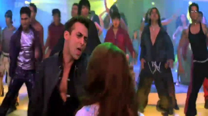 vlcsnap-00120 - Go Balle Balle