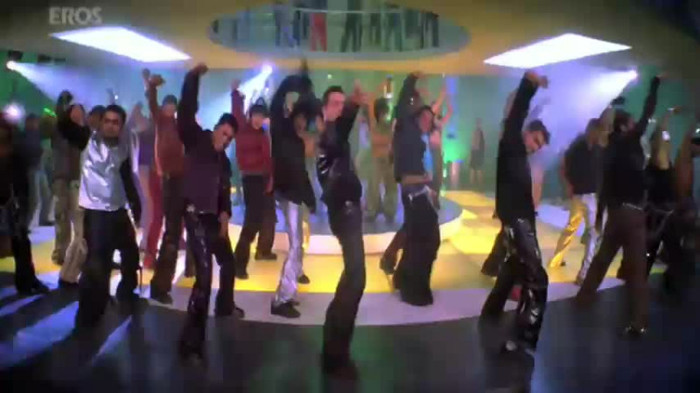 vlcsnap-00139 - Go Balle Balle