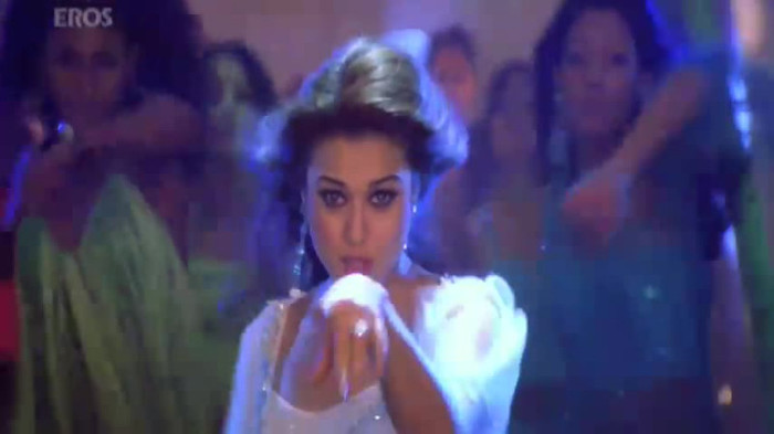 vlcsnap-00149 - Go Balle Balle