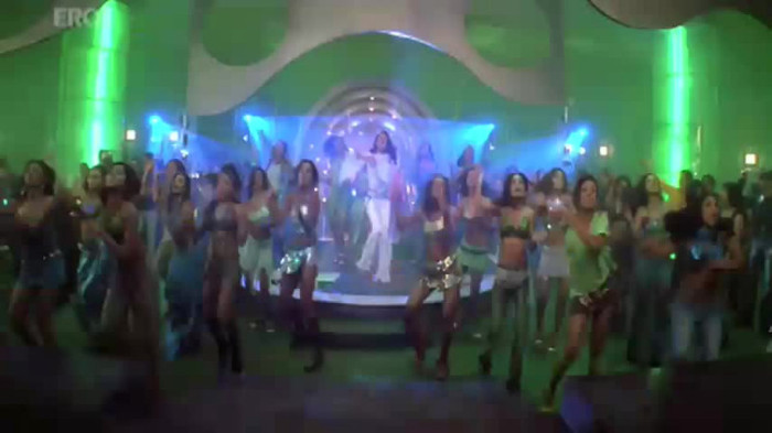 vlcsnap-00154 - Go Balle Balle