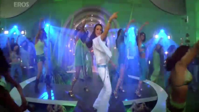 vlcsnap-00168 - Go Balle Balle