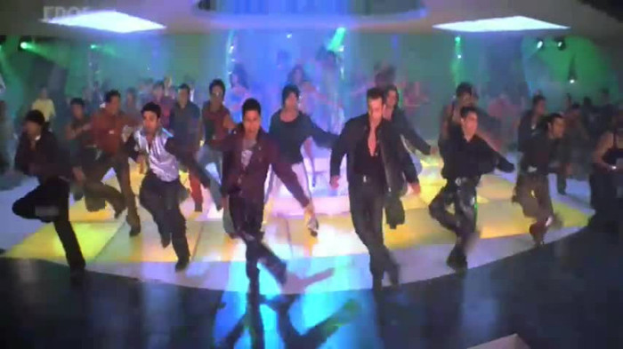 vlcsnap-00180 - Go Balle Balle