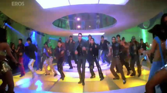 vlcsnap-00226 - Go Balle Balle