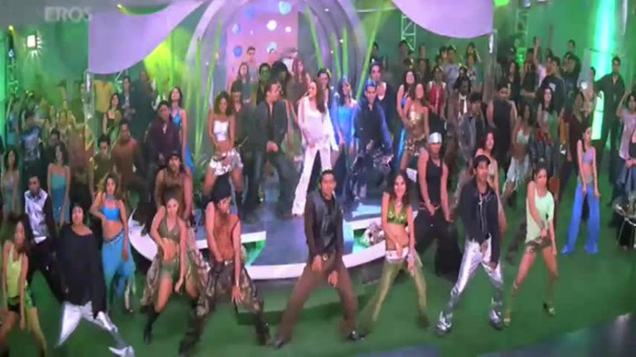 vlcsnap-00271 - Go Balle Balle
