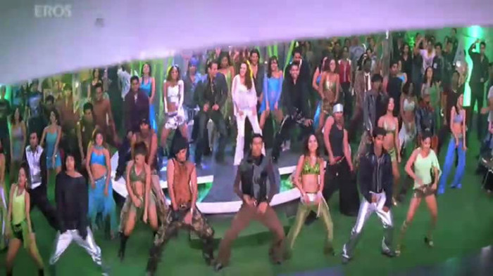 vlcsnap-00274 - Go Balle Balle