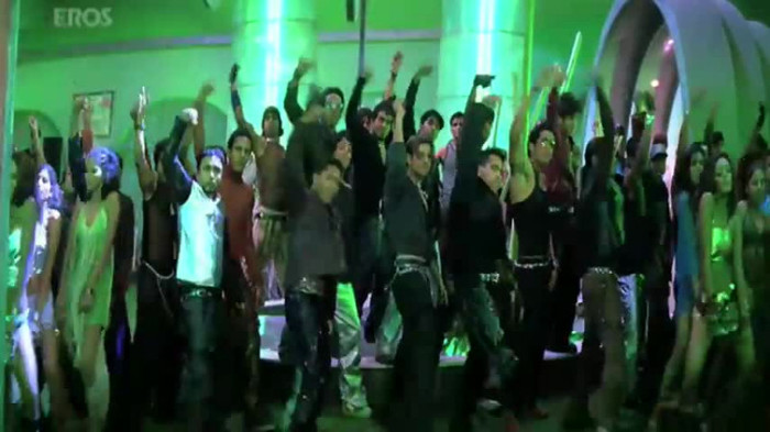 vlcsnap-00323 - Go Balle Balle