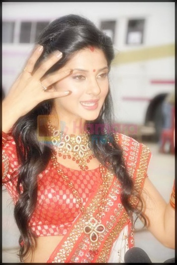  - x-Jennifer Winget 5-x