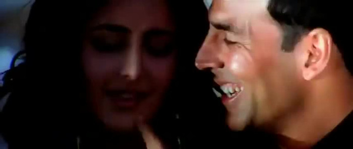 vlcsnap-00146 - Uncha Lamba Kad