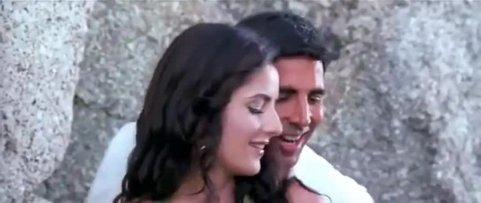 vlcsnap-00163 - Uncha Lamba Kad