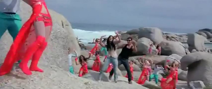 vlcsnap-00172 - Uncha Lamba Kad