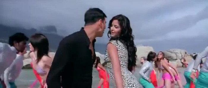 vlcsnap-00182 - Uncha Lamba Kad