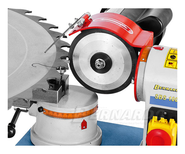 SBS1000-Turela rotativa reglabila la unghi, pentru ascutirea tuturor tipurilor de panze; Pret: 332 euro fara tva
Departament Vanzari: 
0730 260 452
comercial@emtools.ro
www.emtools.ro
www.ebernardo.ro
www.eagricol.ro
