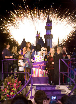 normal_86_(jamie) - Miley s Sweet 16th Birthday Bash at Disneyland 2008