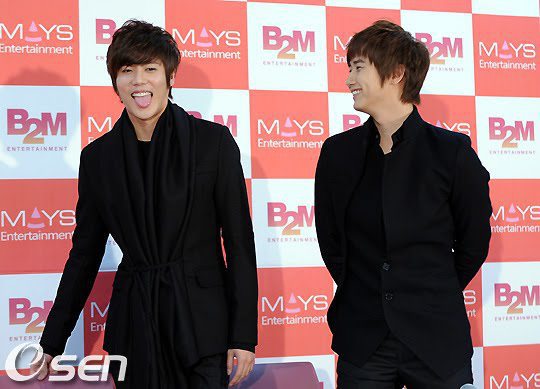 Kim Kyu Jong & Heo Young Saeng - x Heo Young Saeng and Kim Kyu Jong x