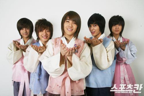 FT.Island - a - Vedete in Hanbok