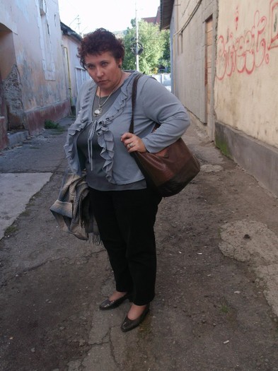 Cutu, cutu, cutu. - SINGURATATEA ALERGATORULUI DE CURSA LUNGA