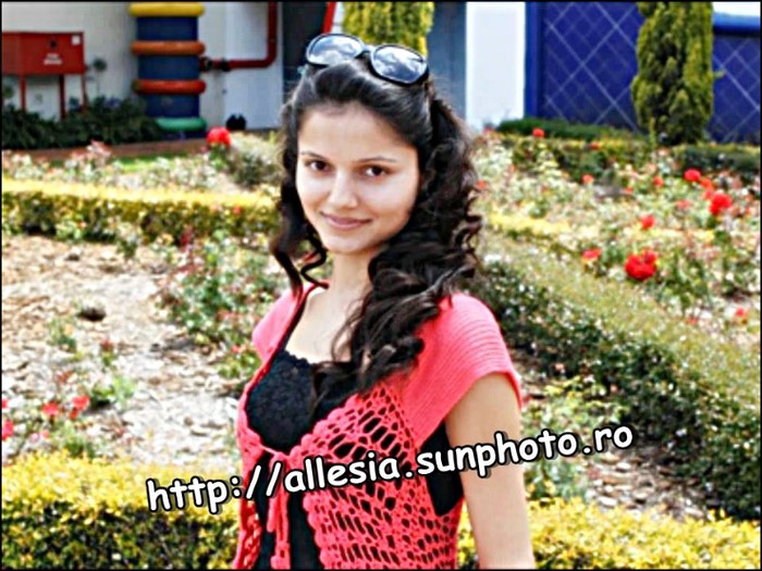  - Rubina Dilaik Personal Pics and Photos New 2012