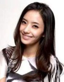 Han chae young