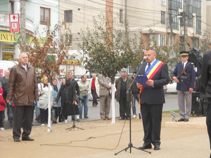 apoi al primarului Ovidiu Gh.Nemeş - 25 octombrie la Sig-Mar