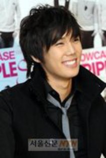  - Park Jung Min sexy charisma