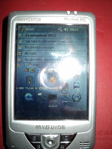 Pocket PC MyGuide 6500XL = 350 lei; PDA, citeste word, excel etc, muzica, cu sistem de navigatie Igo 8.3.4, card full europa 2012. Cu incarcator 220v,12 v, cablu date usb, ventuza de prindere parbriz si husa.
