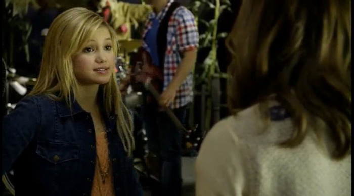 [HD] Girl Vs. Monsters - Skylar Lewis (Olivia Holt) - Nothing - HD - Girl - Vs - Monsters - Skylar - Lewis - Olivia - Holt - Nothing - s - Gonna - Stop - Us