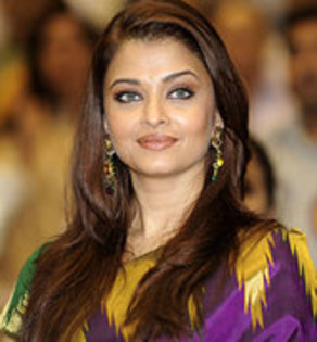 41437010_GCOFMHQWS - 4-Aishwarya Rai Bachchan