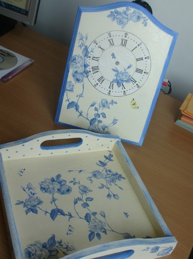 tavasi ceas albastru