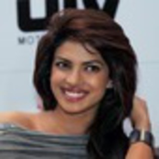 priyanka-chopra-711776l-thumbnail_gallery