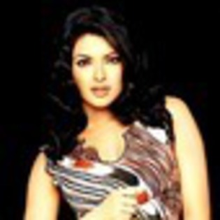 priyanka-chopra-911668l-thumbnail_gallery