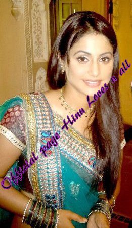 378274_458362737531761_1841836092_n - Hina Khan new 2