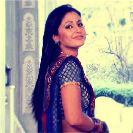 dyrRg - Hina Khan new 2