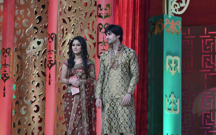 Harshad_Chopra,_Hina_Khan - Hina Khan new 2