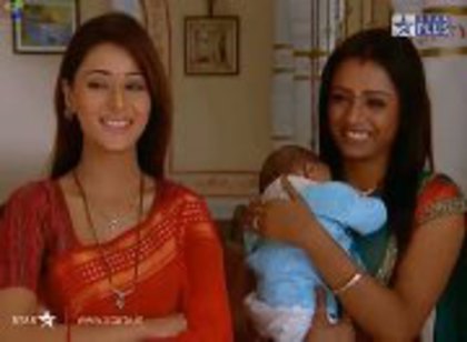 178899_125714507580355_277729878_a - sara khan20