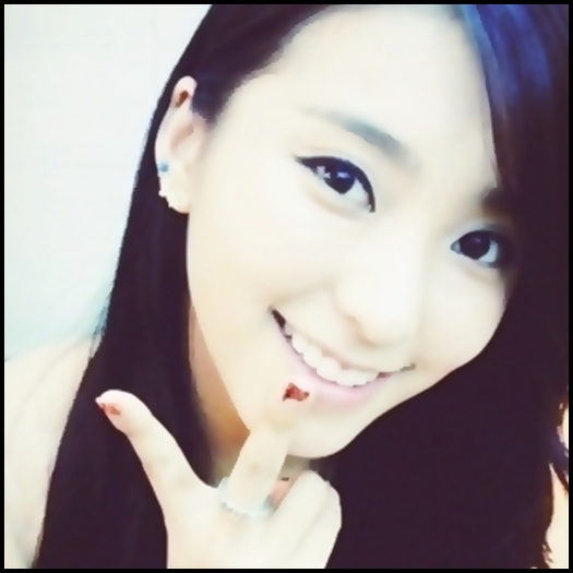 ^^..Ke.ke..Seobie..ce face?:) - SALON I 002 I Bora