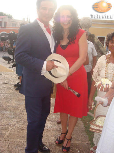 Backstage-del-la-boda-de-Paloma-y-G_DSC00763-54a30e2e-3872-1030-91f2-0019b9d5c8df-480x640