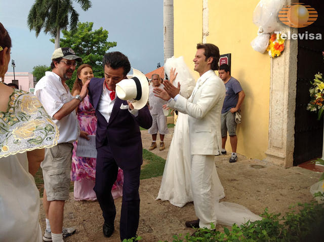 Backstage-del-la-boda-de-Paloma-y-G_IMG_1330-68cf5bfa-3872-1030-91f2-0019b9d5c8df-640x478