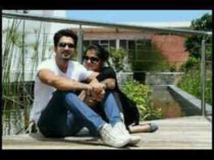 61517901_JHKQHMZ3 - 17-Avinash si Ruby poze noii