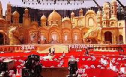78146508_DSUSJHG - Star Parivaar Awards 2012