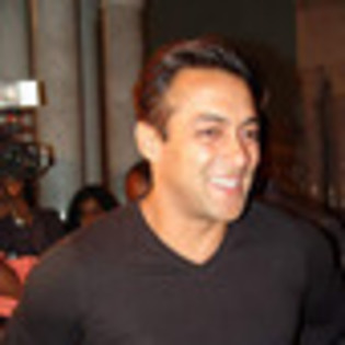 salman-khan-600288l-thumbnail_gallery