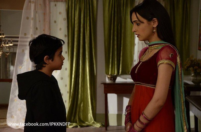 9 - Iss Pyaar Ko Kya Naam Doon - Picture Gallery III