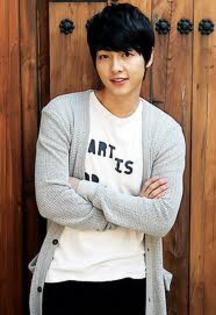 Dar,ce ai facut???Ia spune`mi ca m`ai facut curios.