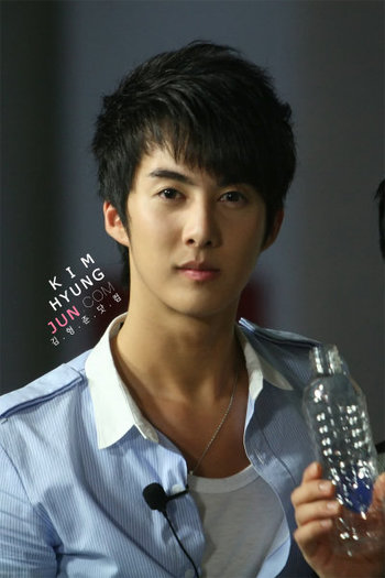 Kim Hyung Jun - Kim Hyung Jun