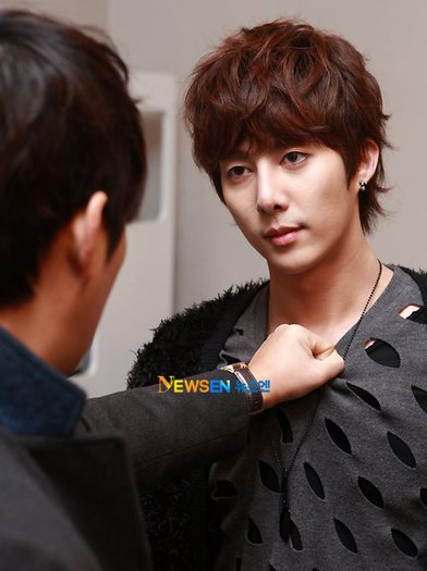 Kim Hyung Jun - Kim Hyung Jun